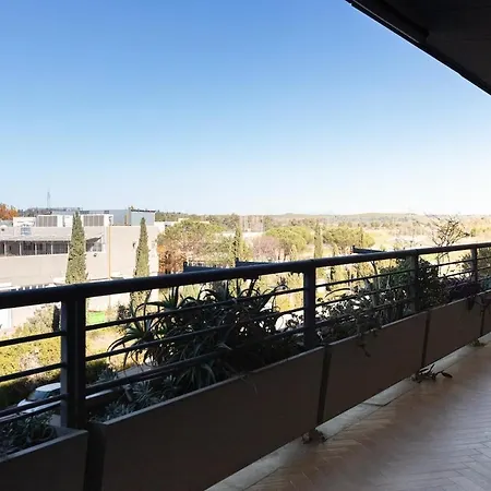 Suite-aeroporto-fiera Di Roma Apartment *